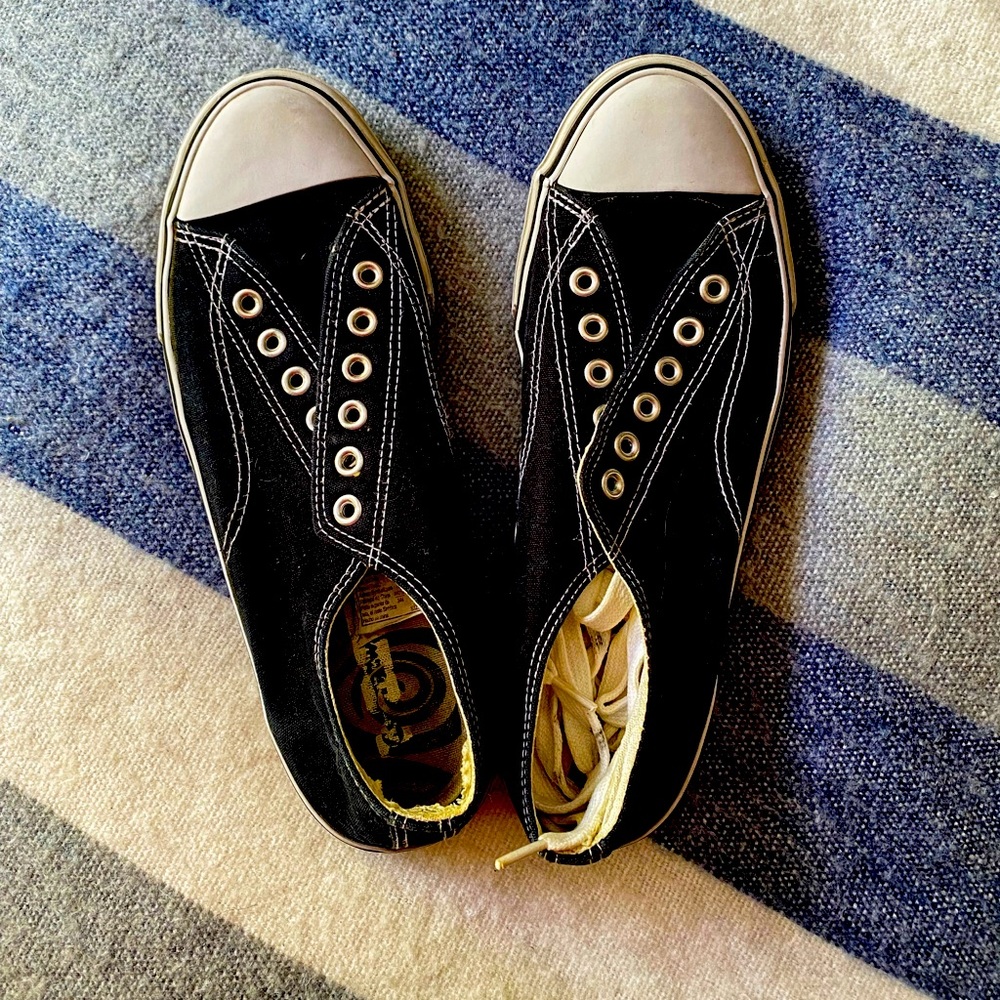 Airwalk Shoes